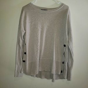 Tahari sweater with side buttons, oatmeal -  XL